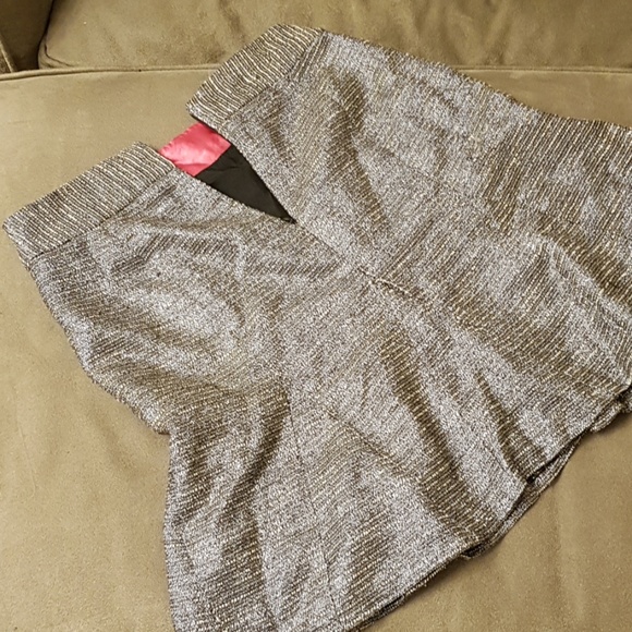 Banana republic bell metallic silver skirt 0 - Picture 4 of 5